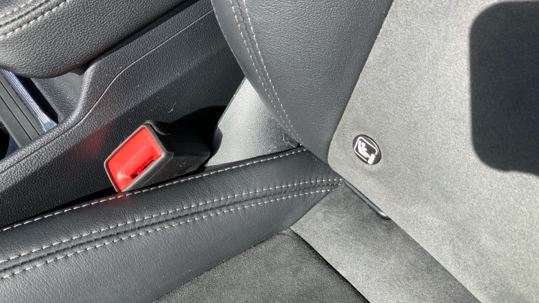 Skoda Octavia 1.4 TSI iV SE L DSG 5dr Estate